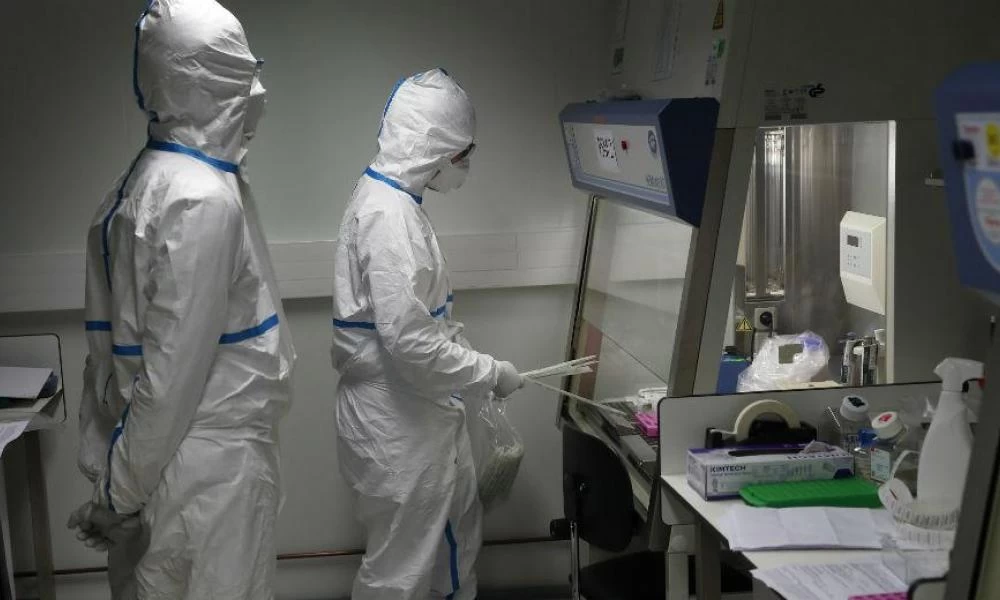 Γαλλία: Κέρδισε τη «μάχη του R» αλλά ο κίνδυνος 2ου κύματος είναι «υπερβολικά υψηλός»